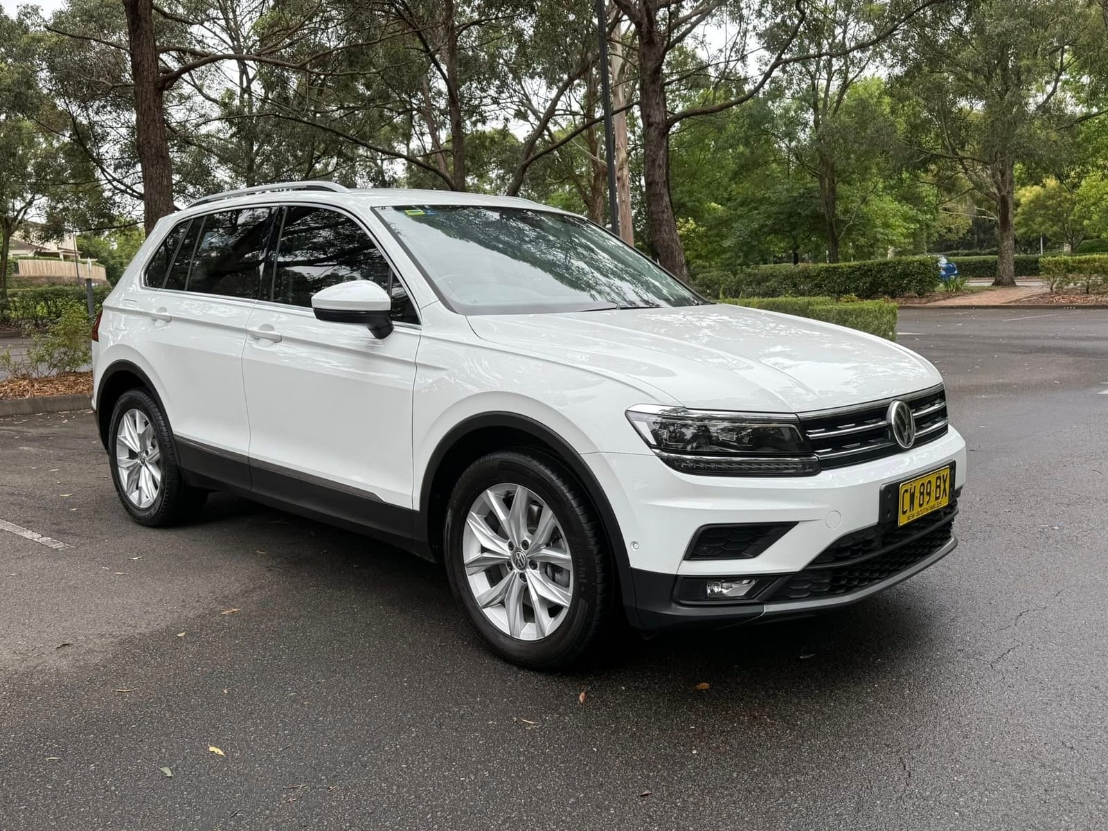 A 2019 Volkswagen Tiguan photographed by Hills Cars Direct